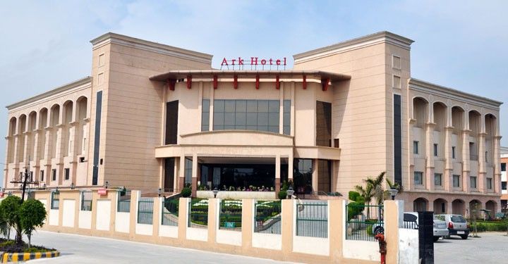Hotel Ark Continental Rudrapur Εξωτερικό φωτογραφία